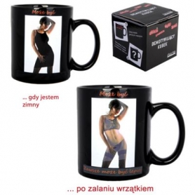Demotywujący kubek Gorąca niespodzianka